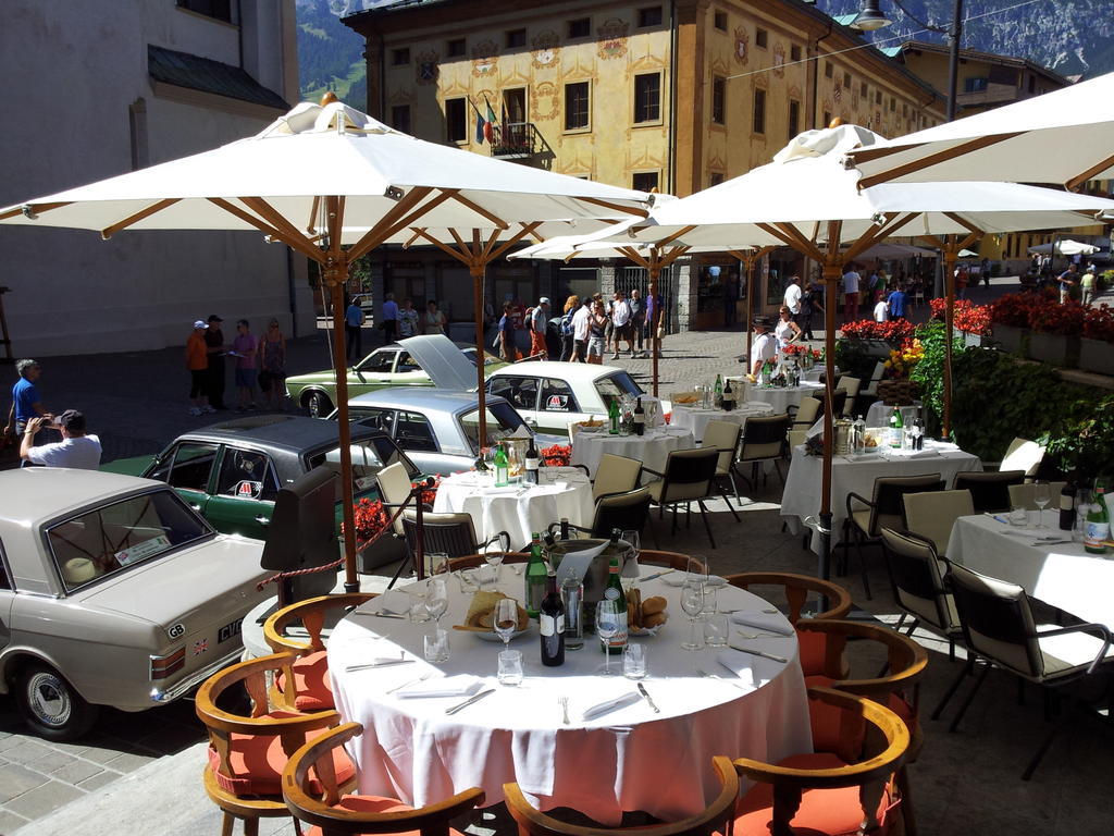 Hotel Cortina Cortina d'Ampezzo Exterior photo