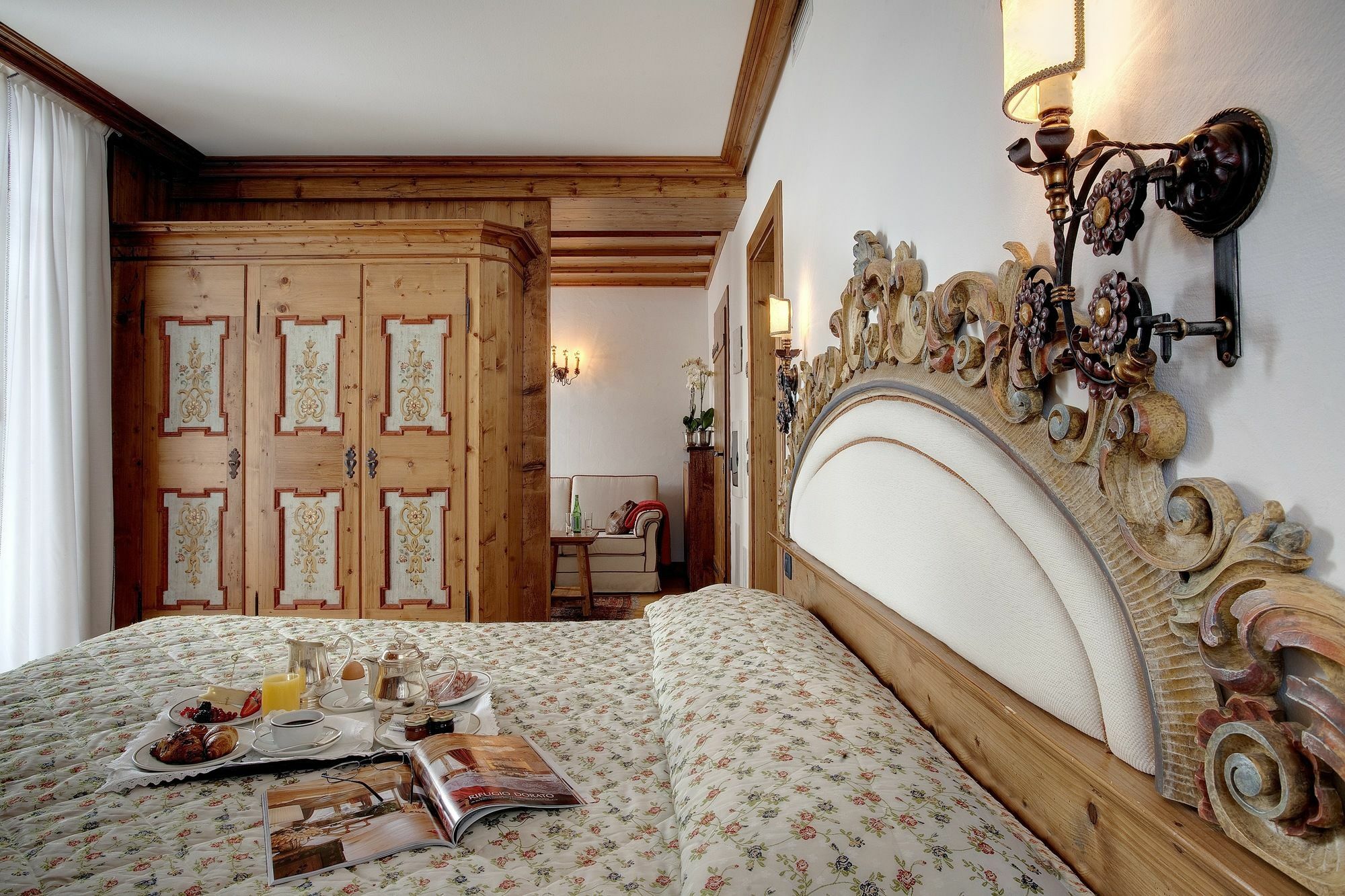 Hotel Cortina Cortina d'Ampezzo Exterior photo